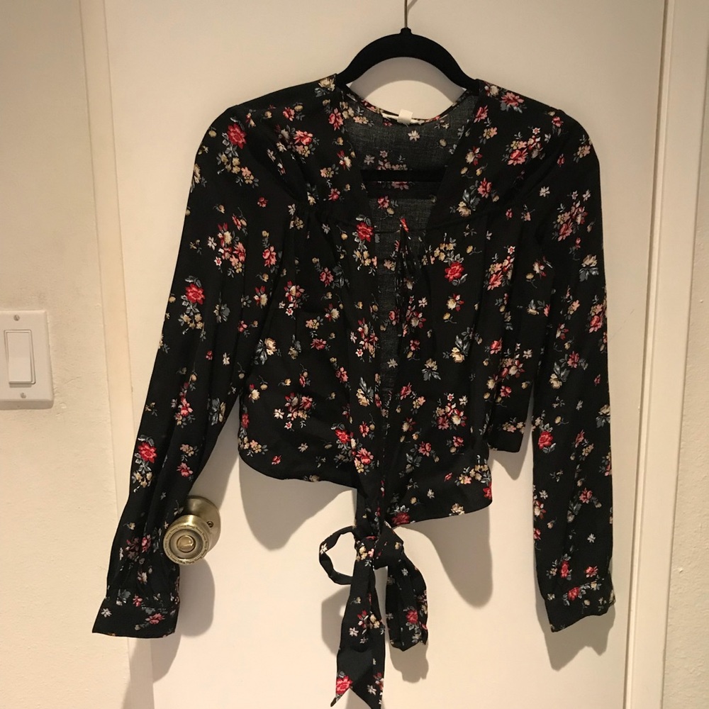 floral wrap top